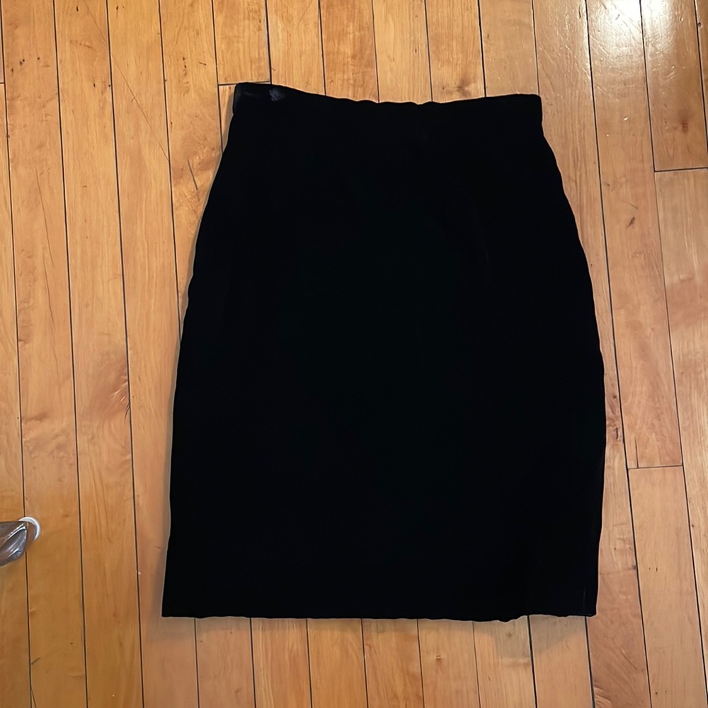 Chanel black velvet pencil skirt
